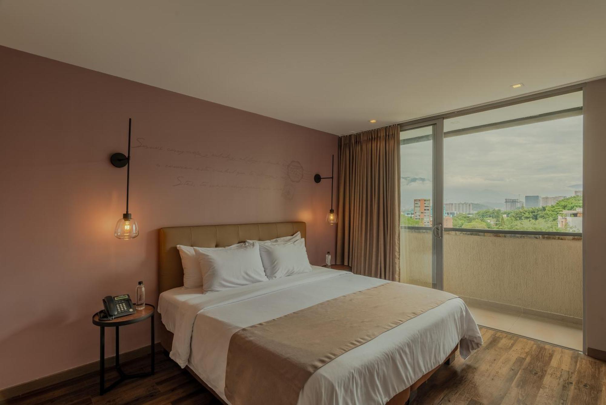 Sites Hotel Medellin Bagian luar foto