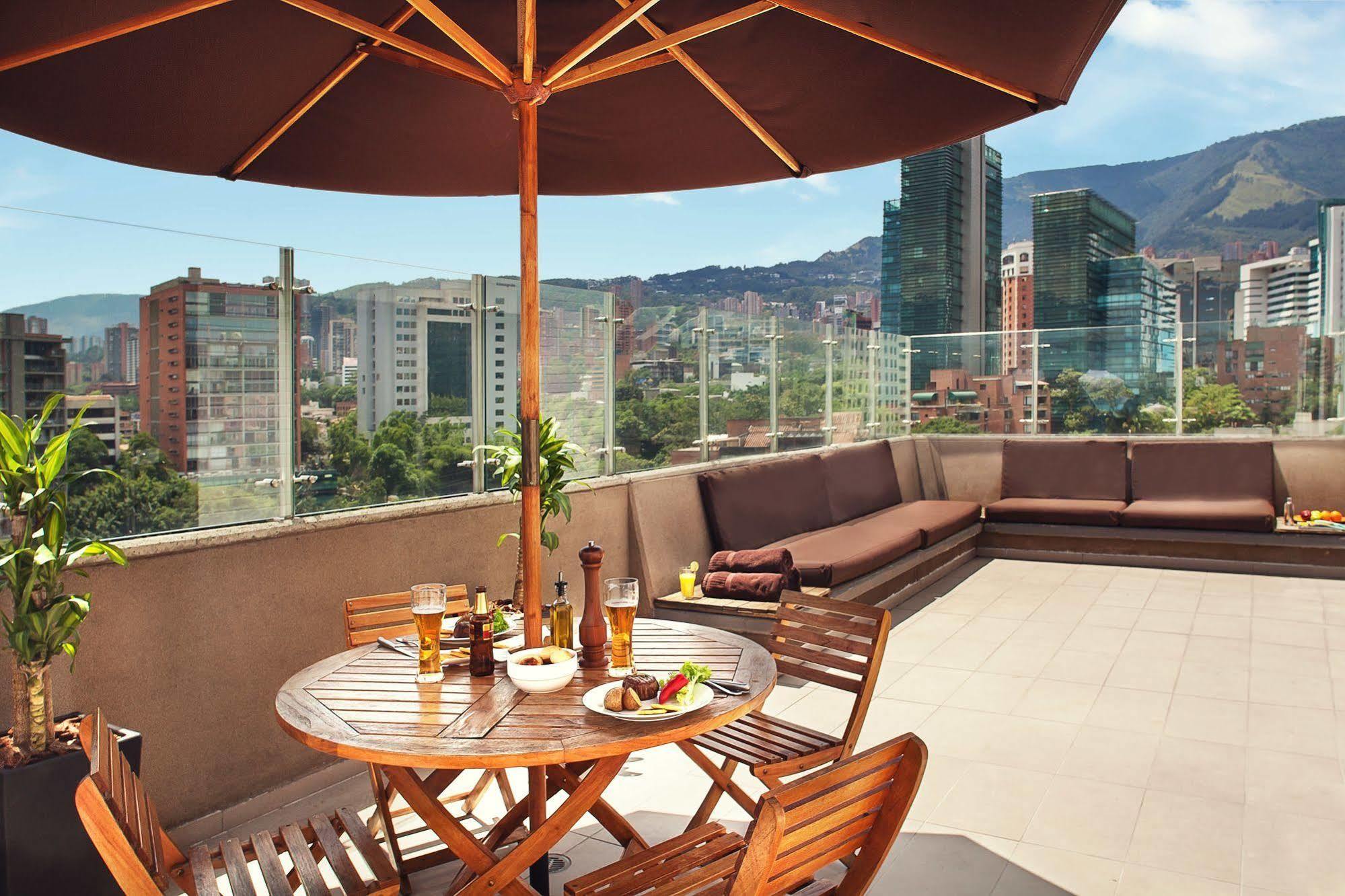 Sites Hotel Medellin Bagian luar foto